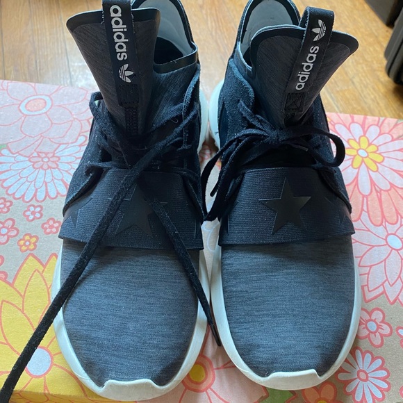 Adidas Tubular EPIC Shoes BANNED FROM NORMAL Doom Defiant Running Gym Sport Yoga - Picture 2 of 11